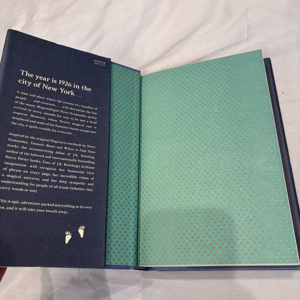 Fantastic Beasts Where To Find Them & Crimes Of Grindelwald Screenplay Books - Picture 3 of 8